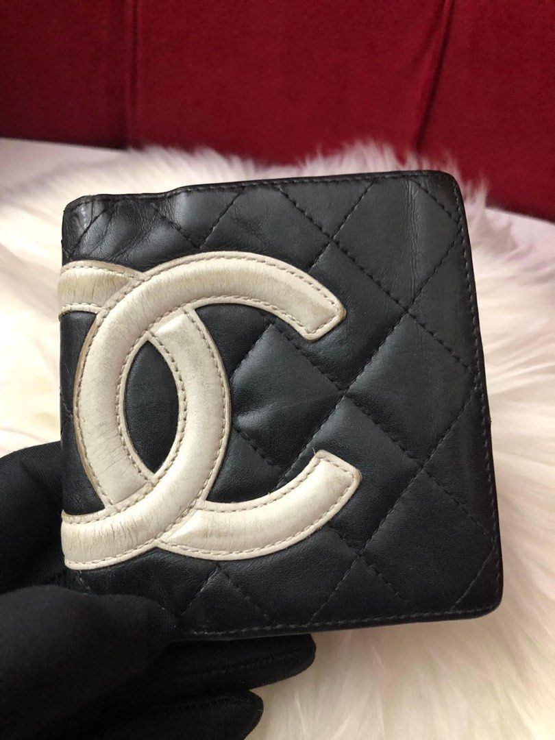 Repriced‼️Chanel Cambon Wallet (Category: Luxury Bags & Wallets) located in Pasay City. Submitted by watch.authentic_ph (Listing ID 1300280302, Image 1). Description: ▪️Preowned Authentic ▪️Chanel Cambon Wallet ▪️Inclusion: no inclusion ▪️❌9,800 ✅8,000 only ▪️MOP: Bpi / Metrobank ▪️Shipping: Same Day Delivery within Metro Manila (LBC (Provincial) ⚠️DISCLAIMER: CPB is not associated or affiliated with any of the brands featured. All copyrights res