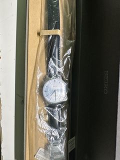 （分類：）位於 。 由 chanbernard 提交（商品編號 1300339410，圖片 1）。簡介： 。