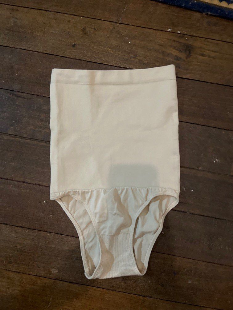 Shaper Nude Color (Category: Shorts) located in Manila. Submitted by ar_things (Listing ID 1300335546, Image 1). Description: RFS: Extreme decluttering hence all items are at its lowest price. Condition of item is stated above. Please check all the photos for details. 😊 .