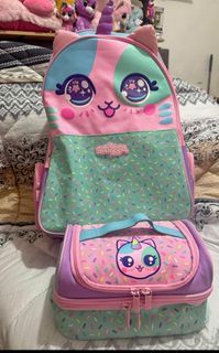 Smiggle trolley bagpack with lunch bag