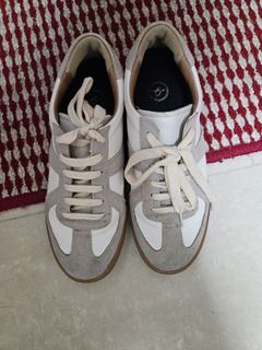 （分類：）位於 。 由 lilly007 提交（商品編號 1300347824，圖片 1）。簡介： 。