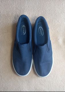 SODA Women's Slip On Loafers Size 8M Bought in the USA