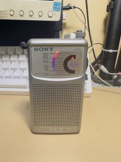 Sony ICR-P10 AM Radio Receiver Original