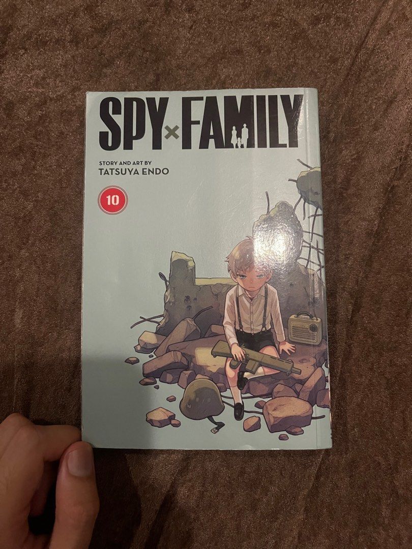 Spy x Family volume 10 (Category: Comics & Manga) located in Quezon City. Submitted by hectorious_123 (Listing ID 1300323658, Image 1). Description: FS RFS: Done reading From 500 to 250 nalangggg Nova QC.