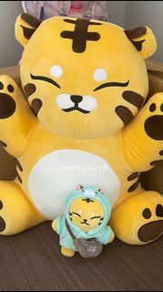 TAMTAM PLUSH KEYRING ARTIST MADE COLLECTION BY HOSHI