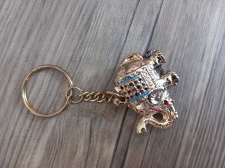 Thailand gold metal keychain