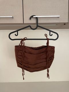 The Editor’s Market Brown Cropped Top