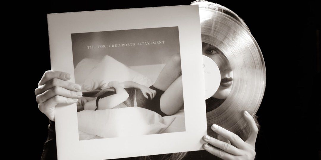 Taylor Swift The Tortured Poets Department Exclusive Phantom Clear Vinyl, Hobbies & Toys, Music