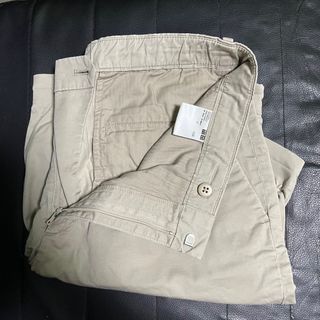Uniqlo Medium Khaki Shorts