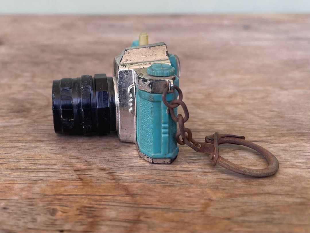 Vepla Mini Keychain Camera (Category: Cameras) located in Mandaluyong City. Submitted by collectorsobsessions (Listing ID 1300292883, Image 2). Description: - Camera in good condition. - Almost the size of a Playmobil figure (figure used only as basis for measurement). - Vintage item. - Made in Italy - Pictures inside can still be seen. - Comes as is. - What you see is what you get. - PRICE: P350.
