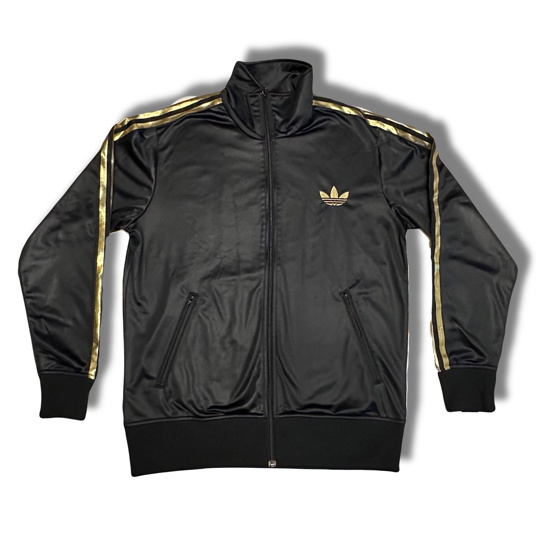 Vintage Adidas Sweater Gold Stripe Classic Men s Fashion Coats Jackets and Outerwear on Carousell