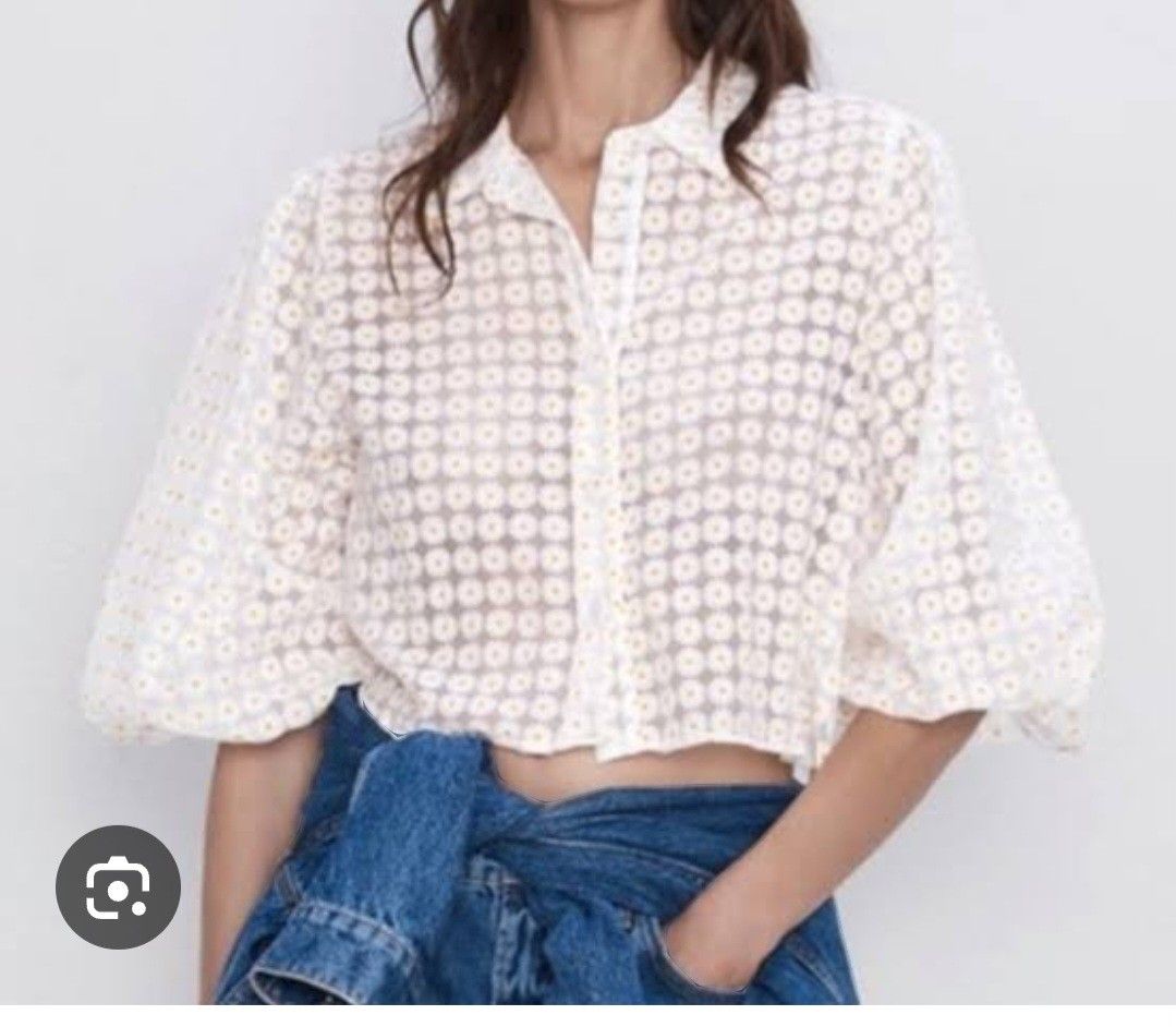 Zara daisy shirt on sale