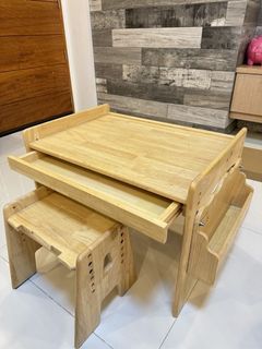 0-6 kid’s table & chairs