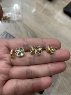 18K Saudi Gold Vca Alhambra earrings