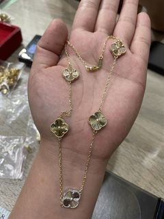 18K Saudi Gold Vca Alhambra necklace