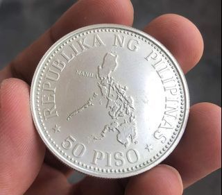 1976 50 Piso Silver Coin