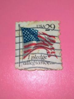 (1992) USA Circa Patriotism Flag Series 29 Cent Stamp I Pledge Allegiance to the Patriotic Flag Collectible Vintage Old Print Stamps United States of America Collector USA Retro Postage Prints Collection