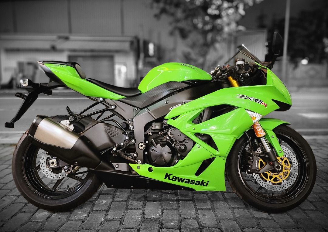 2013年KAWASAKI ZX-6R, 機車, 重機在旋轉拍賣