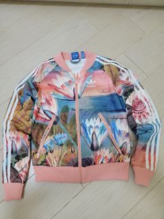 （分類：）位於 。 由 applechan9999 提交（商品編號 1300443336，圖片 1）。簡介： 。