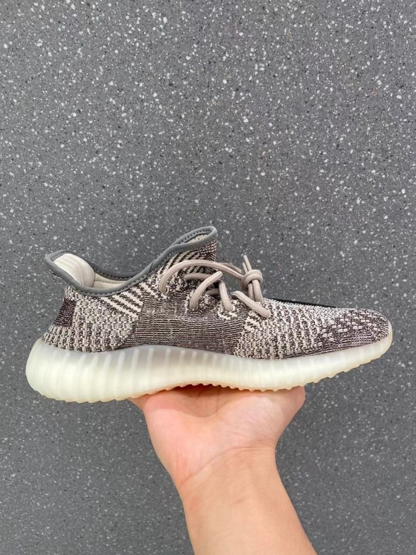 adidas originals Yeezy Boost 350 v2 Carousell