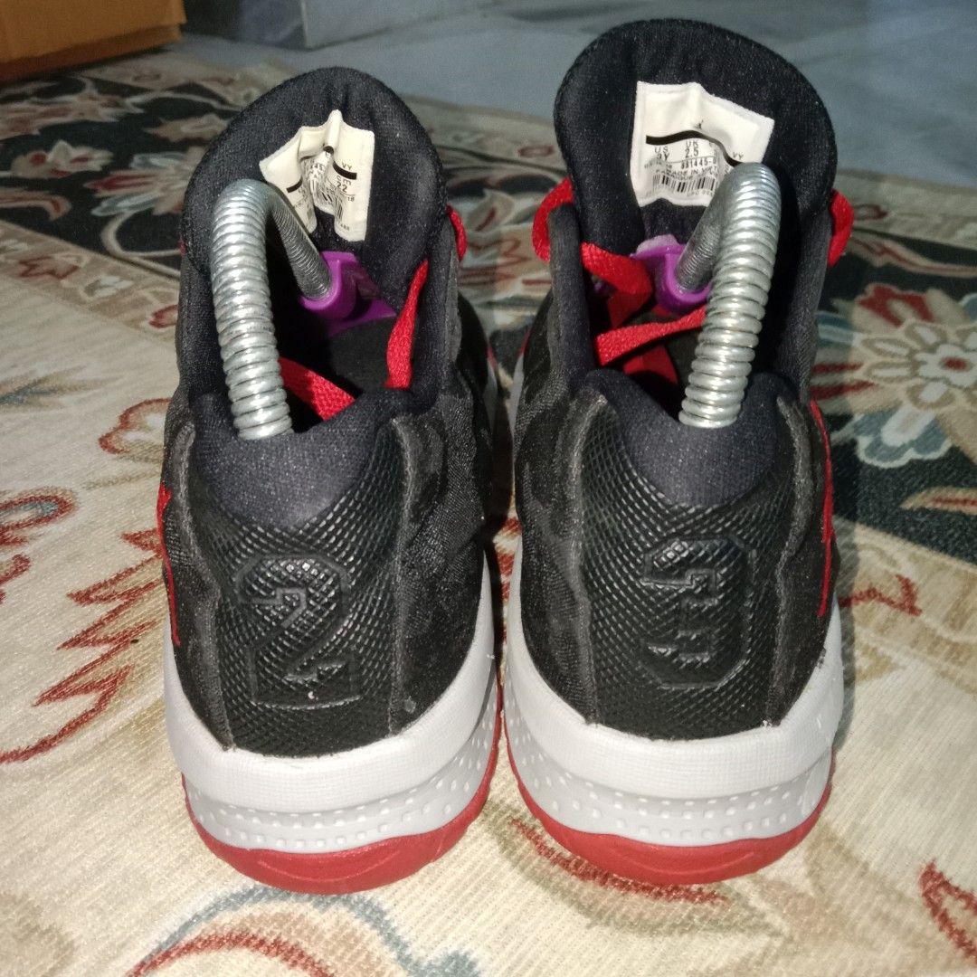 Air Jordan B fly Bred camo black