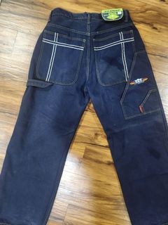 (Category: ) located in . Submitted by rithhthriftz (Listing ID 1300470848, Image 1). Description: .