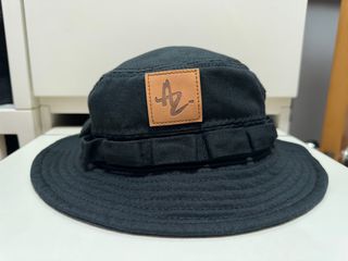 （分類：）位於 。 由 leeeesssa 提交（商品編號 1300585531，圖片 1）。簡介： 。