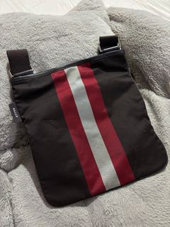 (Category: ) located in . Submitted by mierapreloved (Listing ID 1300581813, Image 1). Description: .