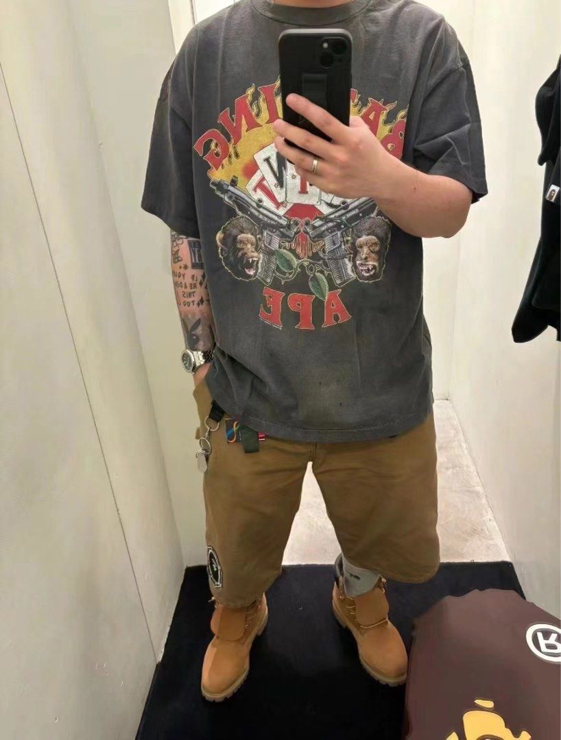 ミュージシャン SAINT Mxxxxxx bape Guns Tee L size BAPE x Saint Mxxxxxx Guns Tee Charcoal – Limited Collabs