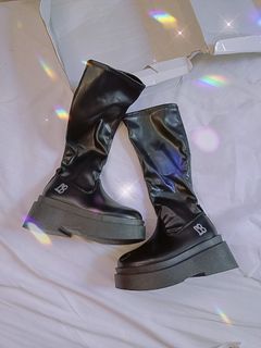 Black Boots Size 35