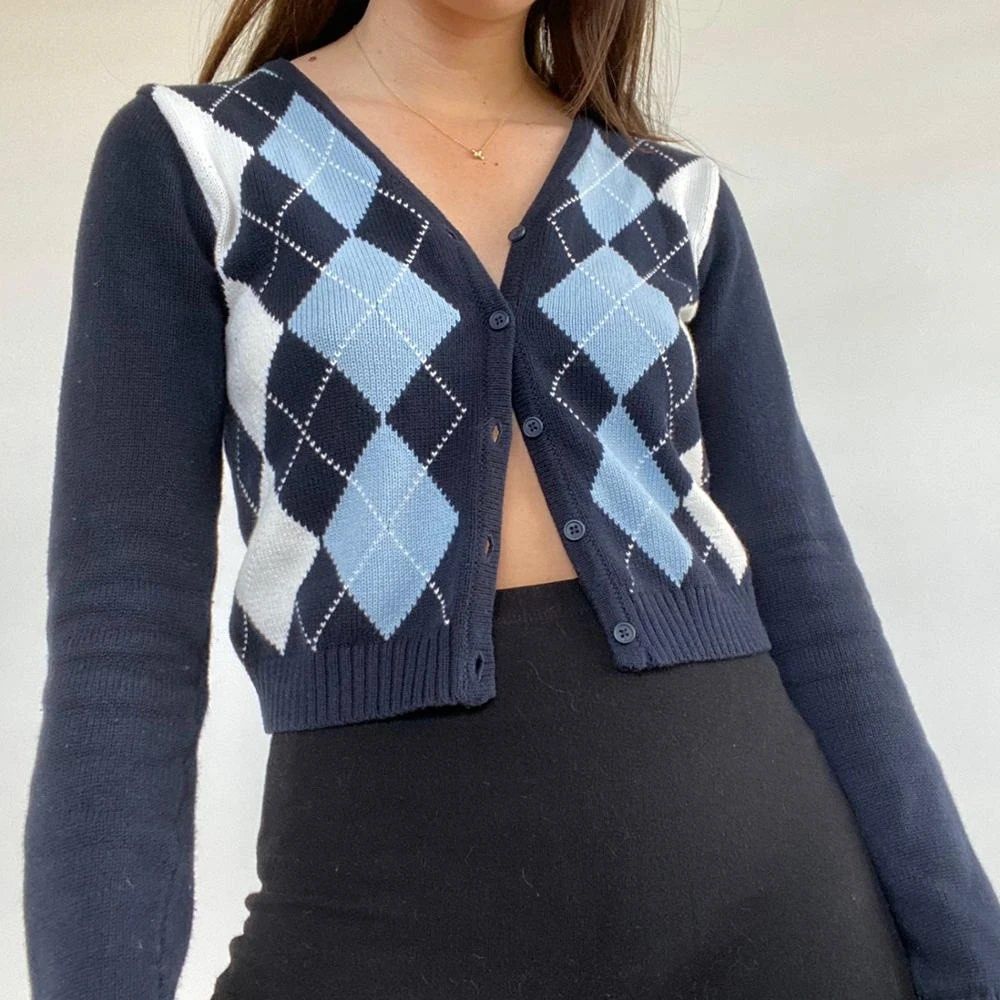 Elizabeth sweater brandy melville on sale