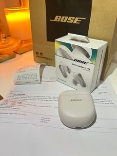 Bose QuietComfort Ultra earbuds - White