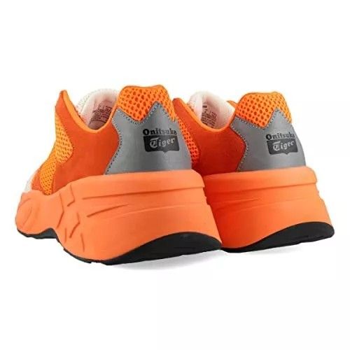 [BRAND NEW] Onitsuka Tiger P-TRAINER | Shocking orange x cream (Category: Sneakers) located in Singapore. Submitted by thatprovisionshop (Listing ID 1300553640, Image 2). Description: -Brand New -Comes in box and full packaging -Able to Nego 🥰.