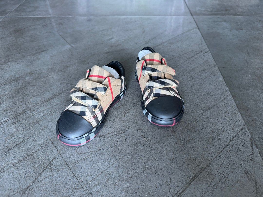 Burberry Mini Markham Shoes Toddler Size 21 Carousell