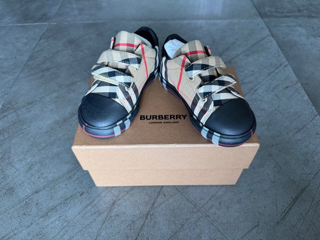 Burberry Mini Markham Shoes Toddler Size 21 Carousell