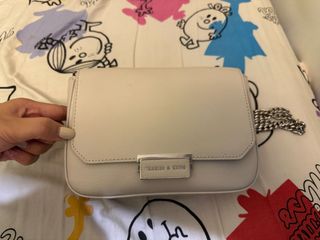 （分類：）位於 。 由 SSs33 提交（商品編號 1300520888，圖片 1）。簡介： 。