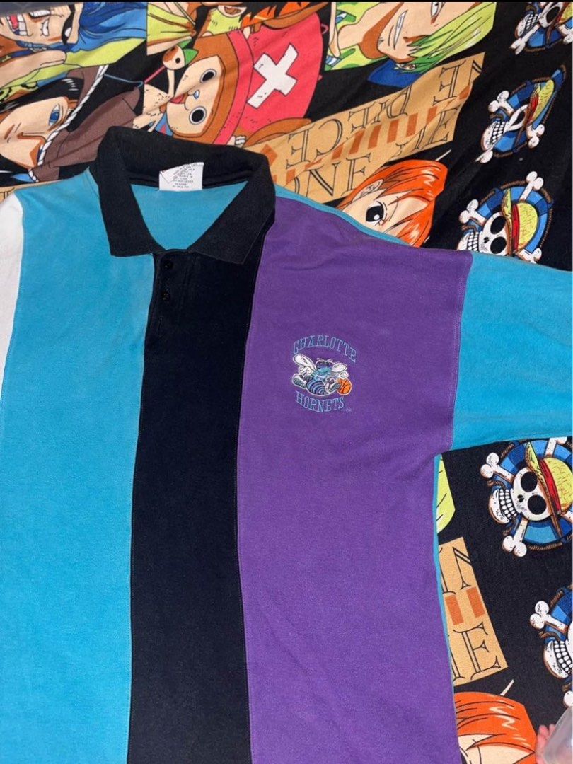 Charlotte hornet LOGO (Category: Tshirts & Polo Shirts ) located in Caloocan City. Submitted by jeayt (Listing ID 1300538905, Image 1). Description: charlotte’s hornet vintage shirt size : large .