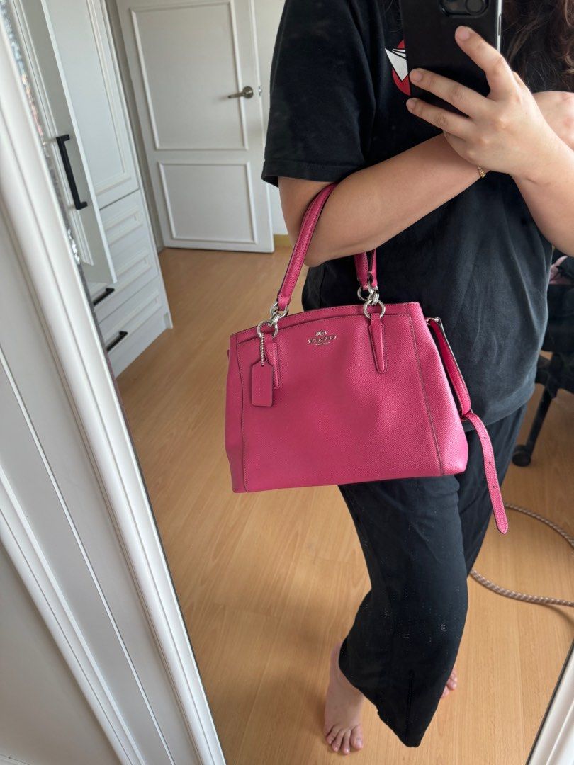 Hot pink coach purse online