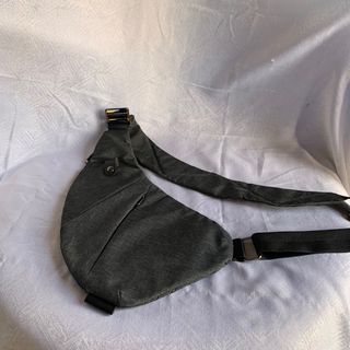 Cross shoulder bag