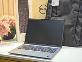 Dell Latitude 7440 Touchscreen i7-13th Gen 16GB RAM 1TB SSD 14.0-inch IPS FHD+ Intel Iris Xe Backlit KB Facerecognition