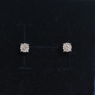 Diamond Earrings Stud 0.14CT 18K White Gold Setting