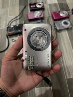 Digital Camera (Nikon Coolpix S2500 14MP)