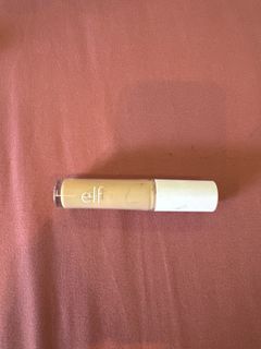 Elf light beige concealer