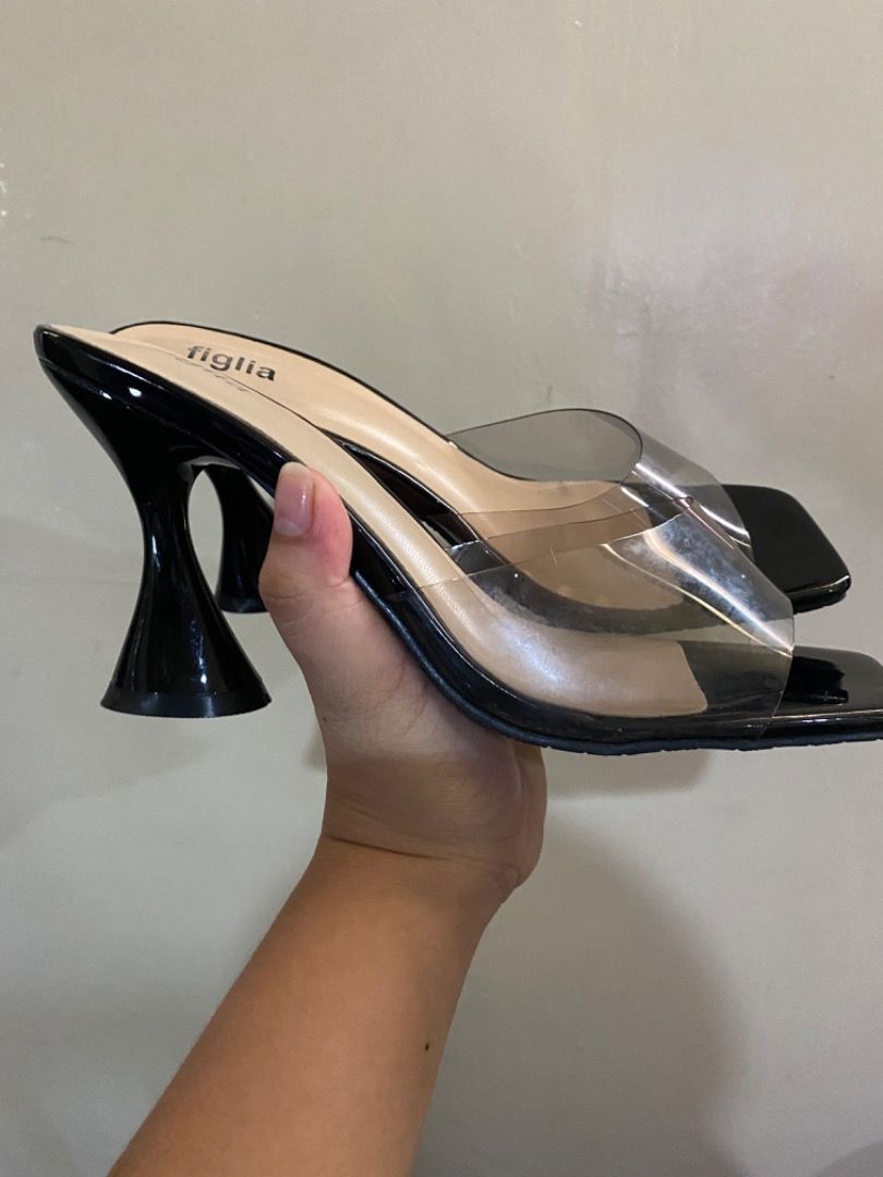 Figlia Evelyn Heels (Category: Heels) located in Manila. Submitted by janicaking (Listing ID 1300514239, Image 3). Description: Size 37. 📍Pandacan, Manila 🚚 via Lalamove.