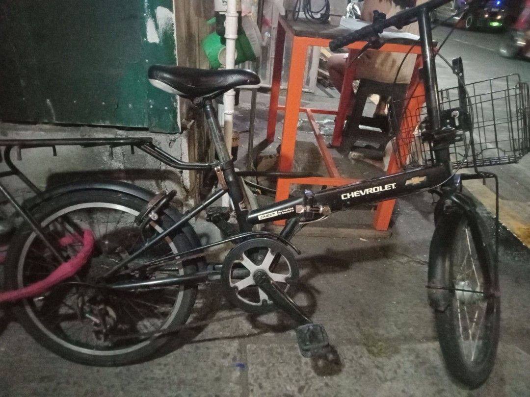 Folding bike (Category: Bicycles) located in Manila. Submitted by sebastiangael (Listing ID 1262955503, Image 1). Description: .