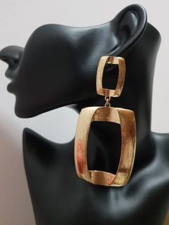 FROM ABROAD: Bold Chic GOLD Rectangle Drop Dangling Earrings - B023 Rectangles