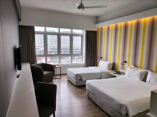 (Category: ) located in . Submitted by first_world_hotel (Listing ID 1300597546, Image 1). Description: .