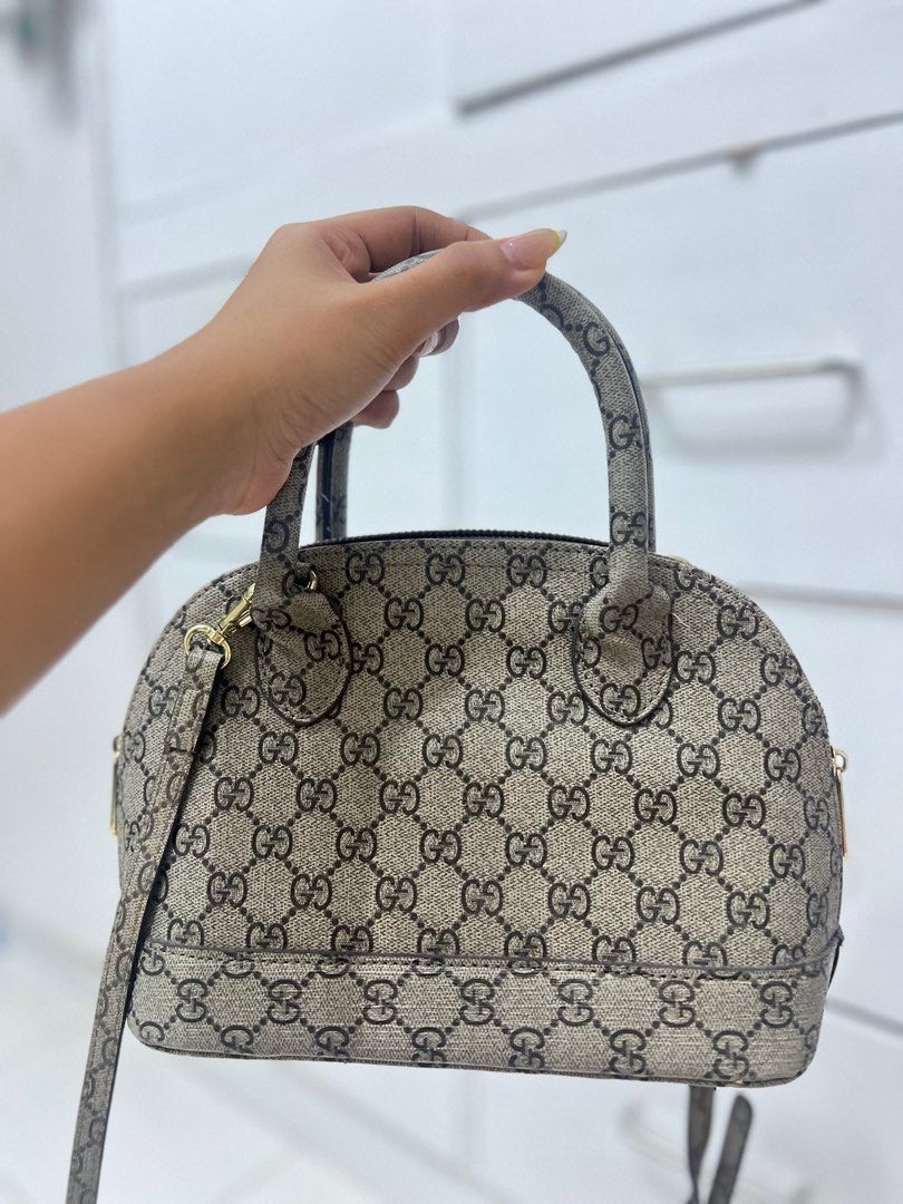 Gucci alma mini sale