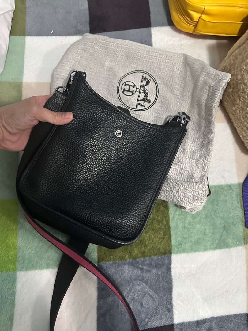 Hermes evelyne (Category: Luxury Bags & Wallets) located in Calamba. Submitted by baghaul (Listing ID 1300510219, Image 2). Description: .