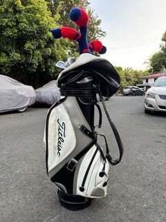 Honma Golf Set with Titleist Bag